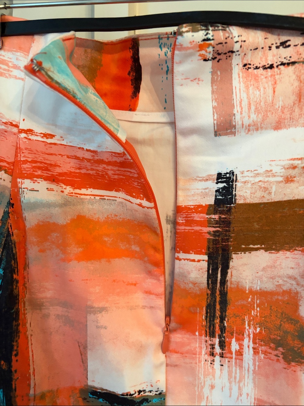 NWOT Coral, Aqua and White Abstract Brushstroke Print Pencil Skirt size 10 - Picture 6 of 9